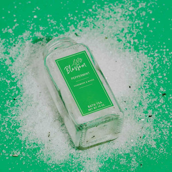 Give Back Gift Set - Peppermint Candle & Bath Tea