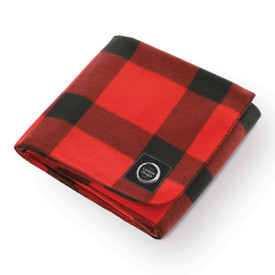 Custom buffalo plaid fleece blanket with customizable patch. Blanket available in 3 colors.