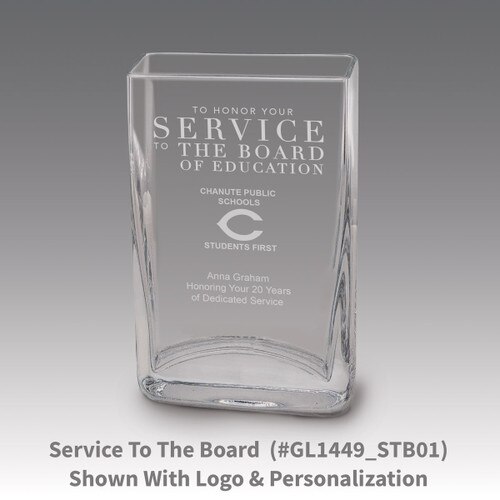 Small crystal vase featuring etched pre-designed service to the board message.